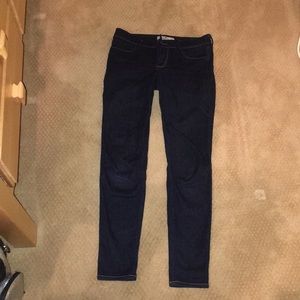 Hollister 5R dark wash jeggings